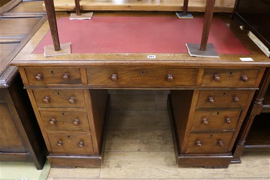 A late Victorian mahogany pedestal desk W.107cm